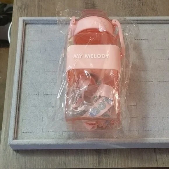 Sanrio Licensed My Melody Water Bottle - Picture 2 of 2